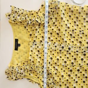 Jones Wear, sleeveless, yellow black, grey, white polka-dot top.